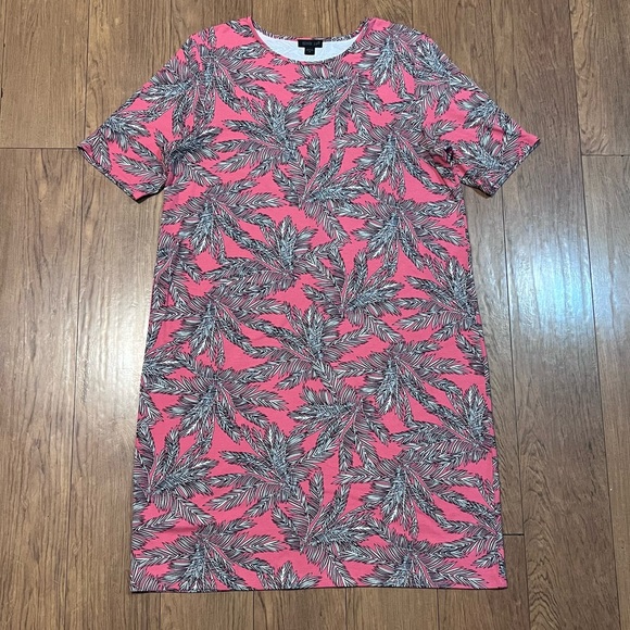 J. Jill Dresses & Skirts - J.Jill Wearever Collection Salmon Pink Palm Leaf Tropical Flowy Shift Dress Sz M